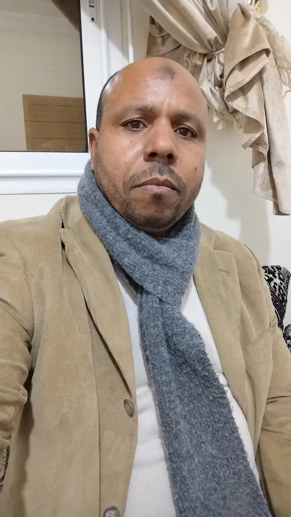 Photo de Mbarek, professeur à Sale